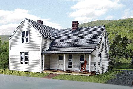 Branchline Trains 653 HO Farmhouse Original Version Kit