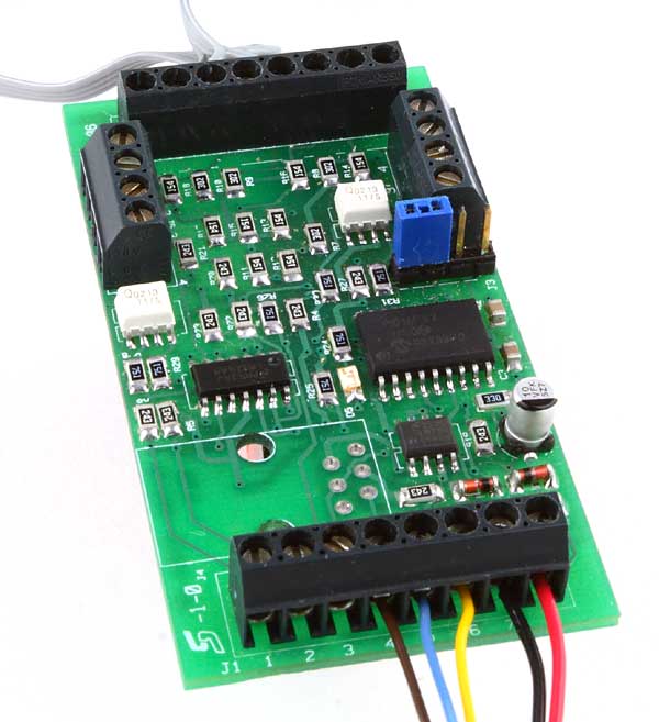 DCC Specialties WABBITFB Dual Output Stationary Decoder For DCC
