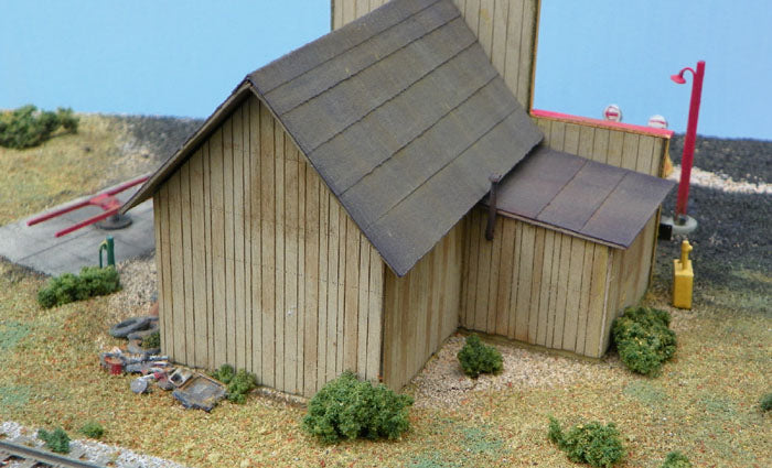 B.T.S. 27415 HO Best Auto Garage - Goin' Home Series