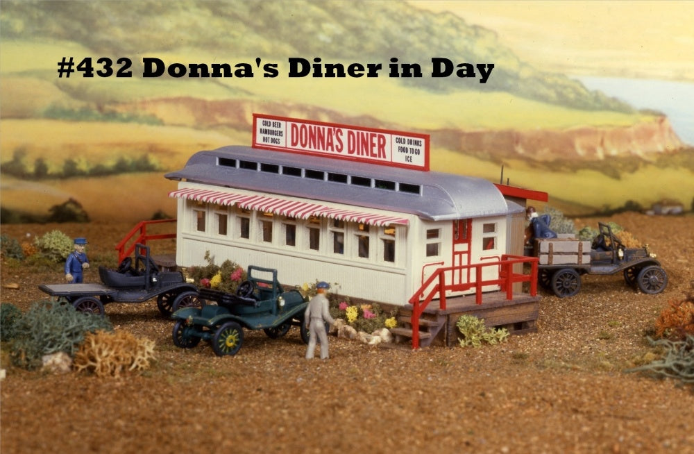 Campbell Scale Models 432 HO Scale Donna's Diner Craftsman Kit