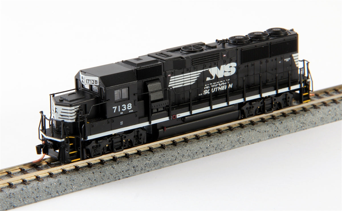 Walthers 920-75405 N Norfolk Southern GP60 Diesel Engine #7138