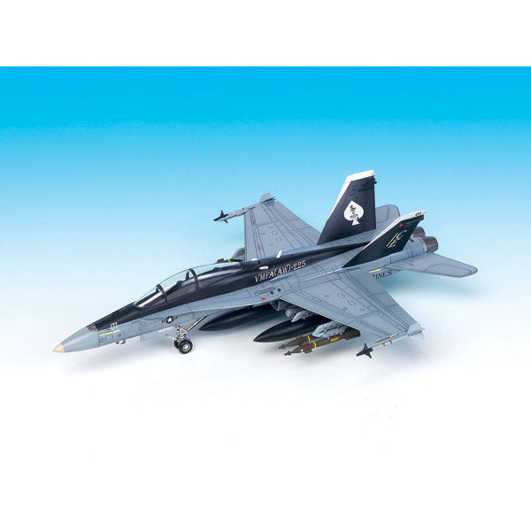 Academy 12422 1:72 F/A-18D Hornet US Marines Corps Military Aircraft Plane Kit