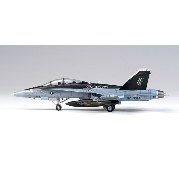 Academy 12422 1:72 F/A-18D Hornet US Marines Corps Military Aircraft Plane Kit