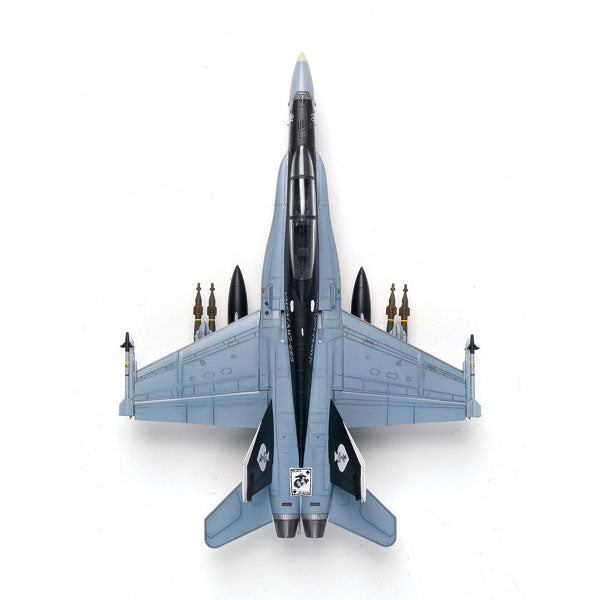 Academy 12422 1:72 F/A-18D Hornet US Marines Corps Military Aircraft Plane Kit