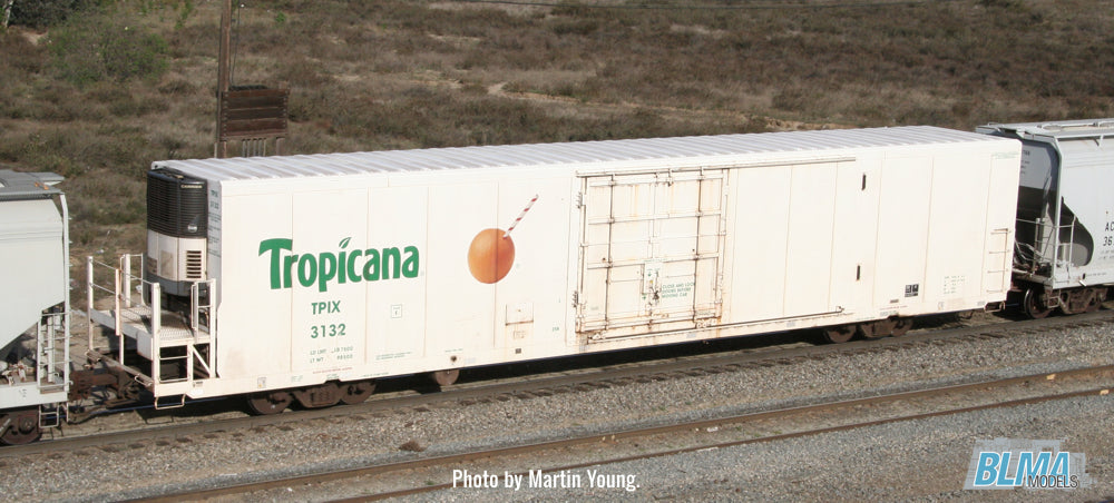 BLMA Models 52718 HO Scale TPIX Trinity 64' Reefer #3279