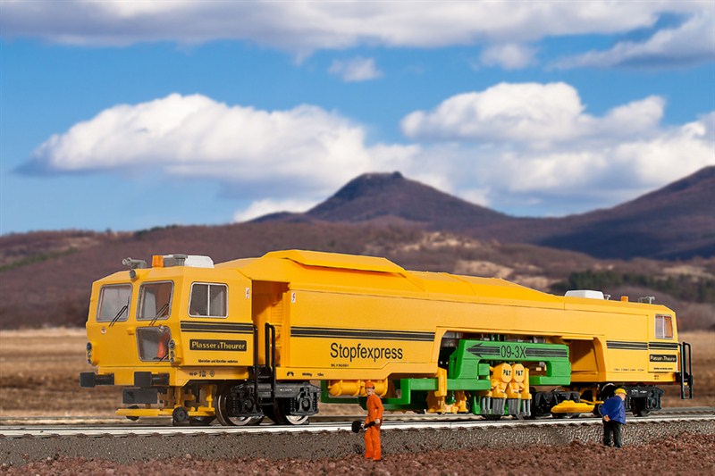 Kibri 16050 HO Tamping Machine Schienen-Stopfexpress 09-3X Plasser & Theurer
