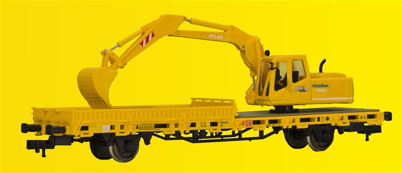 Kibri 26250 HO Low-Side Work Car with Atlas Excavator - Ready to Run - Yellow