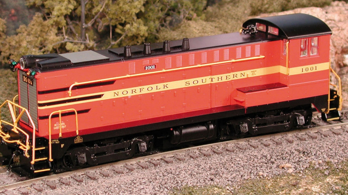 Bowser 23773 HO Scale Norfolk Southern Baldwin DS-4-4-1000 Locomotive #1001