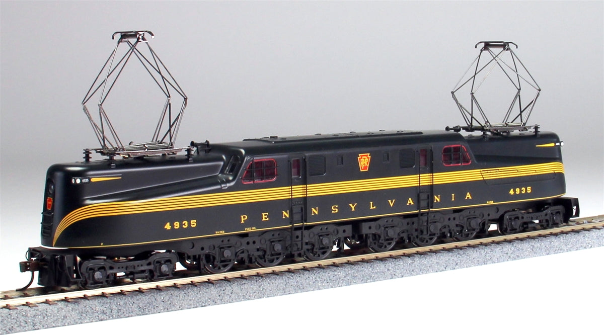 Bachmann 65303 HO PRR 5-Stripe Green GG-1 Electric Locomotive #4935 DCC Sound