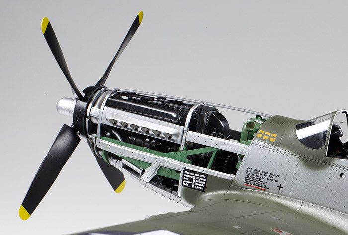 Tamiya 60322 1:32 N AMERICAN P51D MSTG Military Aircraft Plane Model Kit