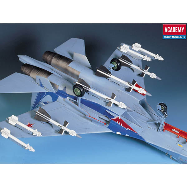 Academy 12270 1:48 Sukhoi SU-27 Flanker B Military Aircraft Plane Model Kit