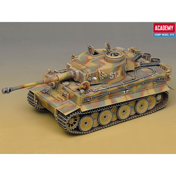 Academy 13239 1:35 German Tiger-I Early Version