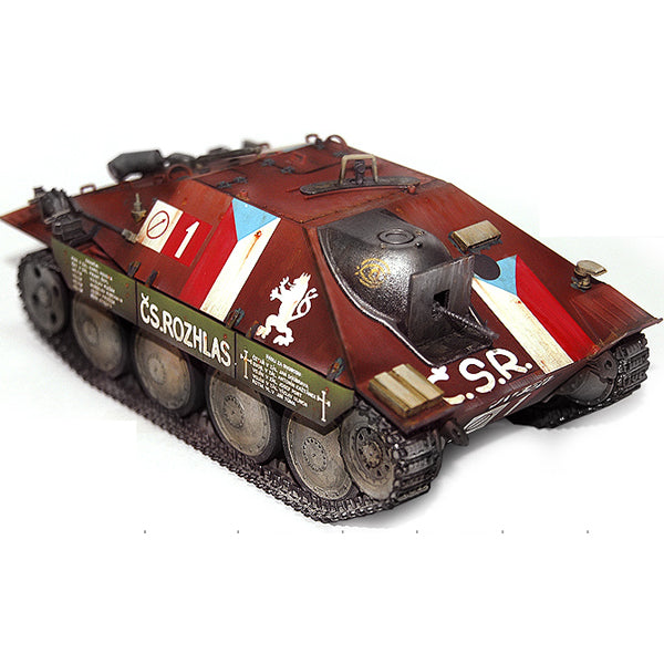 Academy 13277 1:35 Jagdpanzer 38t Hetzer "Prague 1945