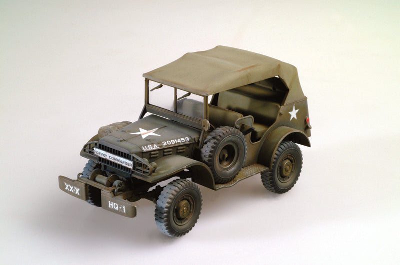 Italeri 228 1:35 Dodge WC56 US Staff Car