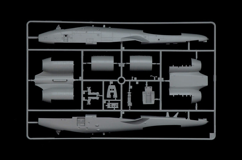 Italeri 2725 1:48 A10C Blacksnakes USAF Attacker/Fighter Plane Kit