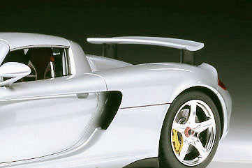 Tamiya 24275 1:24 Porsche Carrera GT Car
