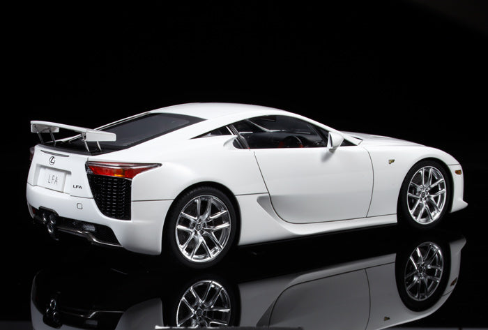 Tamiya 24319 1:24 Lexus LFA Car Model Kit