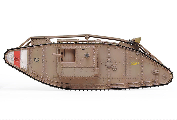 Tamiya 30057 1:35 WWI British Mk.IV Malew/Single Motor & Figures Tank Kit