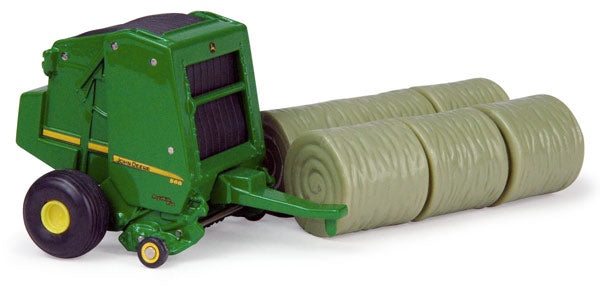Ertl 15974 1:64 Scale John Deere 568 Round Baler W/6 Bales & Collector Card