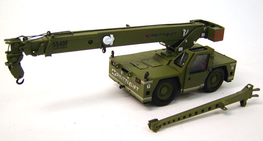 Sword Models SW2017-G 1:50 Shuttlelift Carrydeck Crane in Green