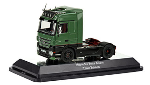 NZG 809 1:50 Sattelzugmaschine - Mercedes-Benz Actros MP3 4x2 Tractor