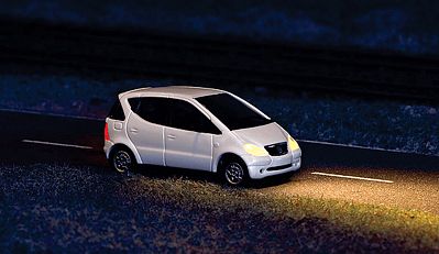 Busch 5638 HO 1:87 Mercedes-Benz A Class w/Lights