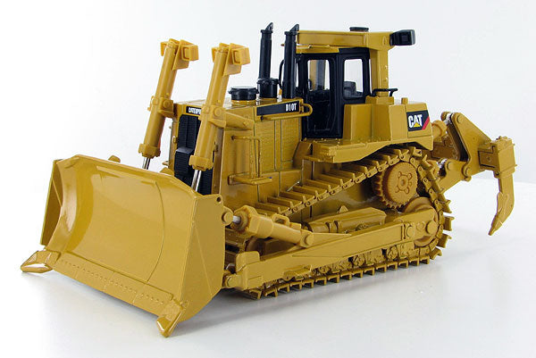 Norscot 55158 1:50 Caterpillar D10T Track Type Dozer Construction Vehicle