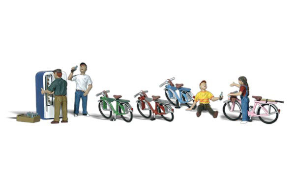 Woodland Scenics A2752 O Scenic Accents Bicycle Buddies W/Bicycles (Set of 10)