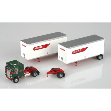 Athearn 91143 HO 1:87 Freightliner w Trailers Milne