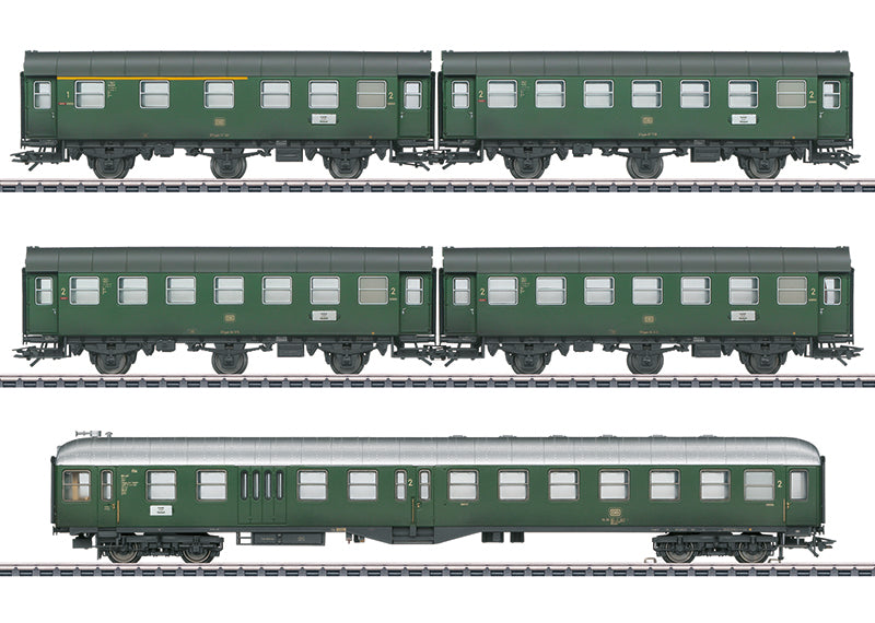 Marklin 41326 HO Passenger Car Set