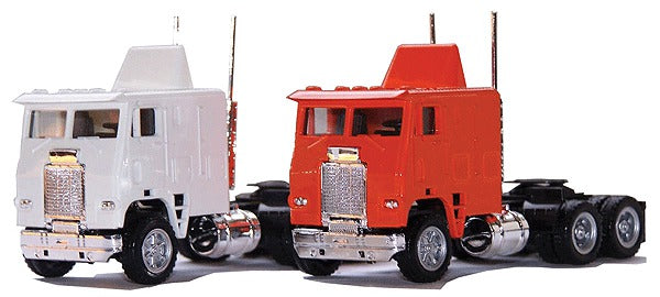 Herpa 25239 HO Freightliner Cabover with Supercab Sleeper & Dual Axles