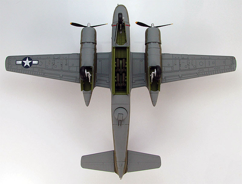 Hobby Master HA3208 1:72 Douglas A-26B Invader Diecast Model USAAF Aircraft