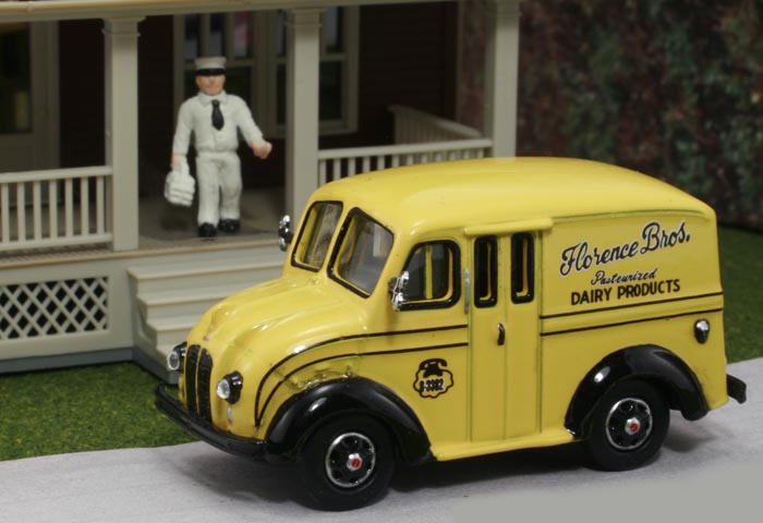 American Heritage Models 87004 1:87 "Florence Bros Dairy Products" with Milkman