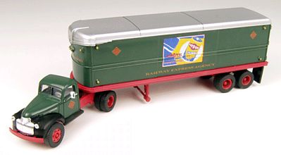 Classic Metal Works 31158 HO Mini Metals REA '41-46 Chevy Semi Tractor w/Trailer