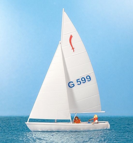 Preiser 10677 HO Korsar Sailing Boat with Sailors Figures