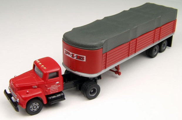 Classic Metal Works 31129 HO Mini Metals P-I-E IH R-190 Semi-Tractor/Trailer Set