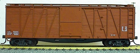 Accurail 4198 HO Data-MIN Red 40'' O.B. Boxcar w/Wood Ends Kit
