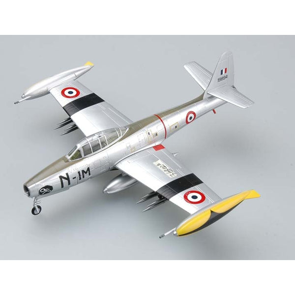 Easy Models 36802 1:72 Assembled French Air Force F-84G-6 Thunderjet Plane Kit