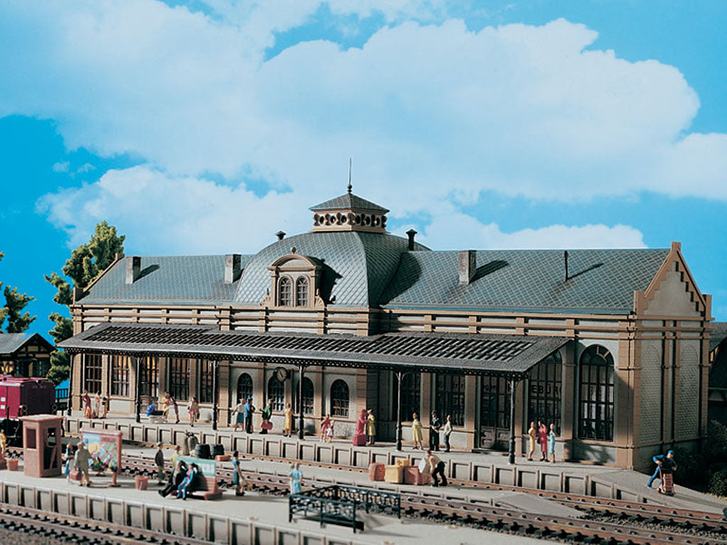 Vollmer 3561 HO Scale Bahnhof ,,Nordstadt'' Model Train Station Building Kit