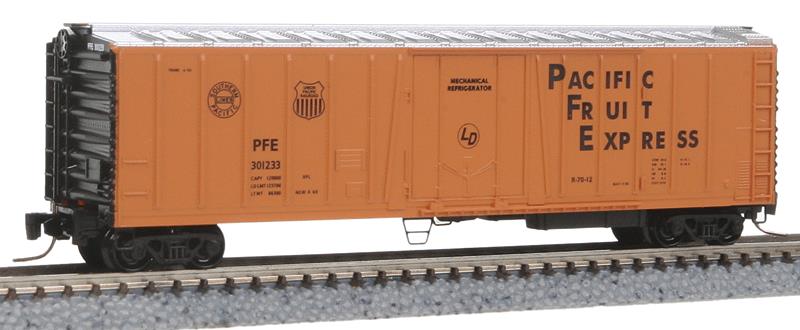 Micro-Trains 54900012 Z PFE 51' Rib-Side Mechanical Reefer #301233