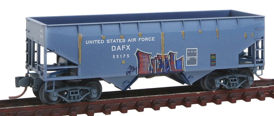 Micro-Trains 05544500 N US Air Force DAFX 33' 2-Bay Offset Side Hopper #55175
