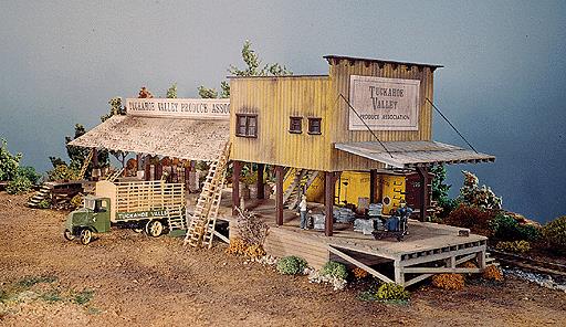 Campbell Scale Models 379 HO Produce Shed Building Kit