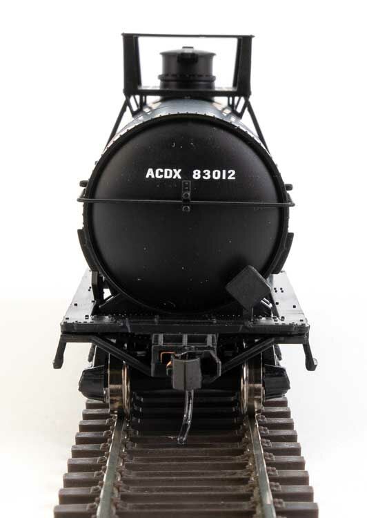 Walthers 910-48003 HO Allied Chemical 36' Chemical Tank Car RTR ACDX #83012