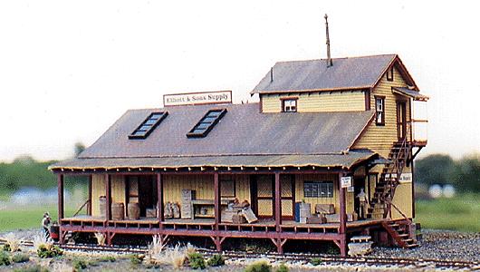 B.T.S. 28106 HO Elliott & Sons Supply - Goin' Home Series
