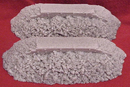 Preiser 140 HO 4'' Timber w/Rock Base Single Deck Bridge Abutment (Pack of 2)