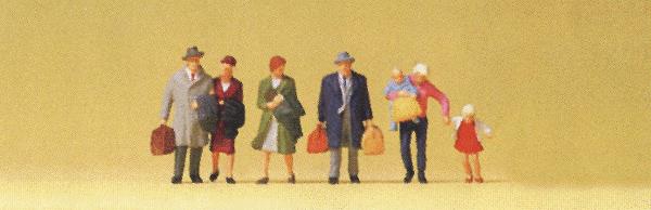 Preiser 88549 Z Walking Travelers #2 Figures (Set of 6)