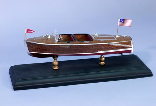 Dumas 1705 1:24 1940 Chris Craft Barrel Back Boat Wooden Model Kit