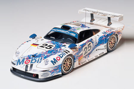 Tamiya 24192 1:24 Nissan R390 GT1 Sports Car Plastic Model Kit