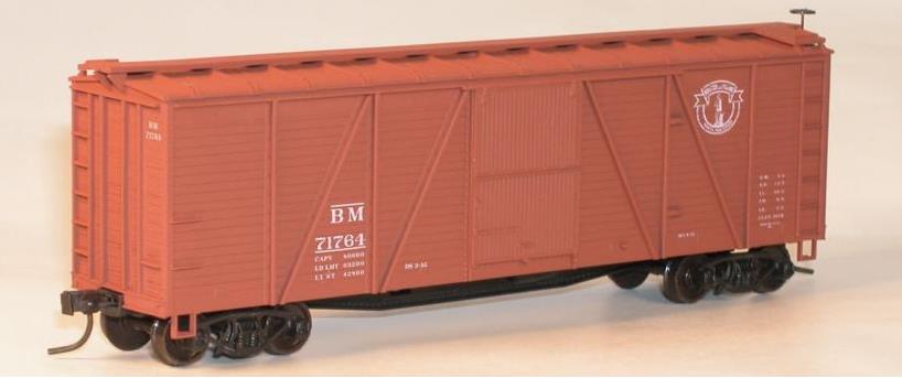 Accurail 70149 HO 40' Boston and Maine 40' 6-Panel Wood Box Car Kit