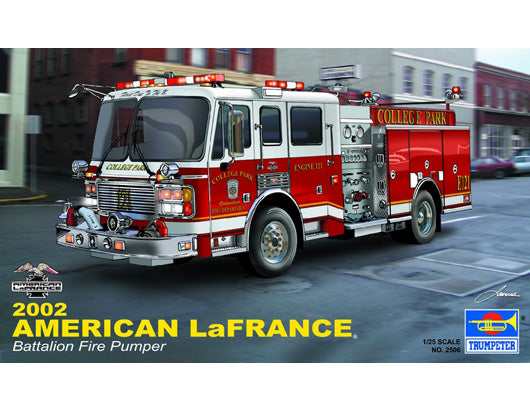 Trumpeter 02506 1:25 2002 American LaFrance Fire Pumper Plastic Model Kit